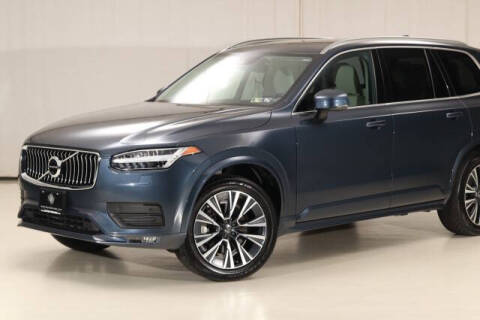 2022 Volvo XC90 T5 Momentum