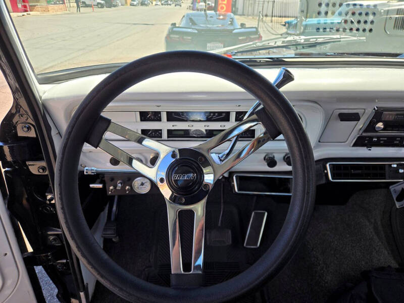 1967 Ford F-100
