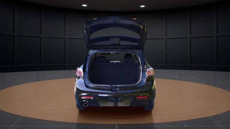 2013 Mazda MAZDA3 i Touring