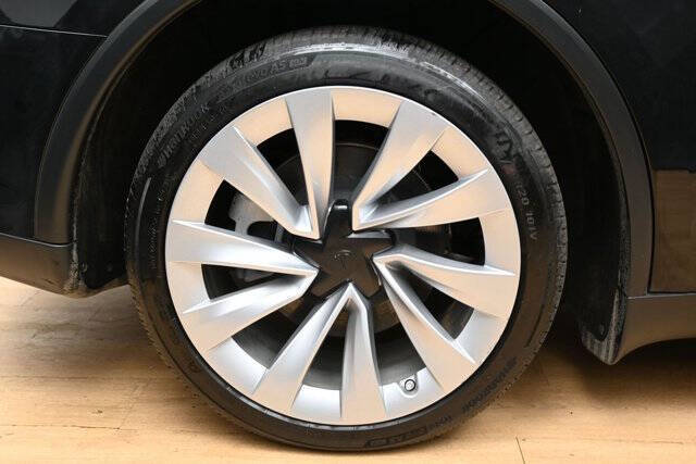 2026 Tesla Model Y Long Range