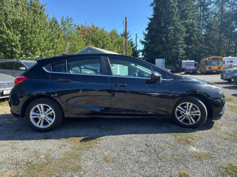 2017 Chevrolet Cruze LT Auto