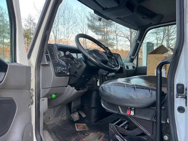 2020 International MV607