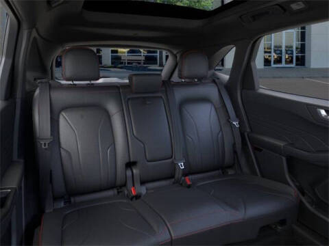 2026 Ford Escape Hybrid ST-Line Elite