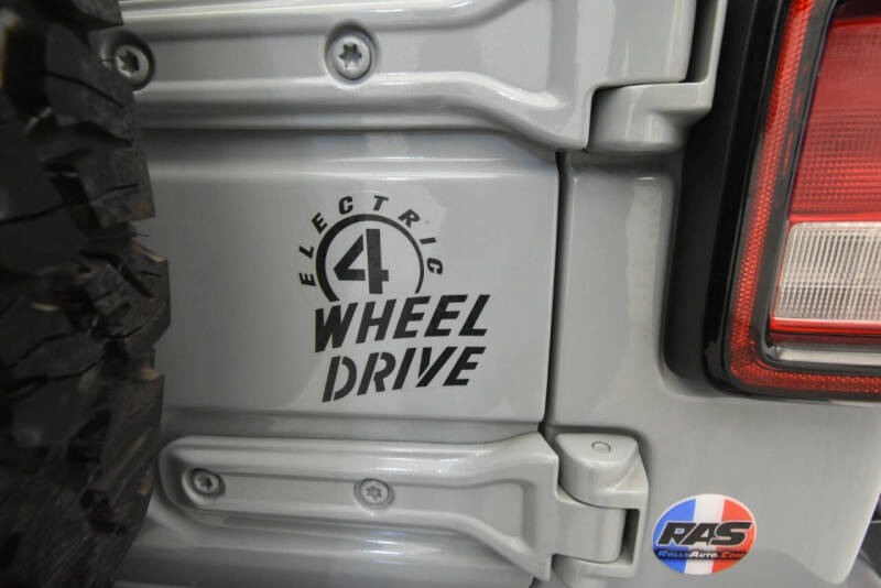 2024 Jeep Wrangler Willys 4xe