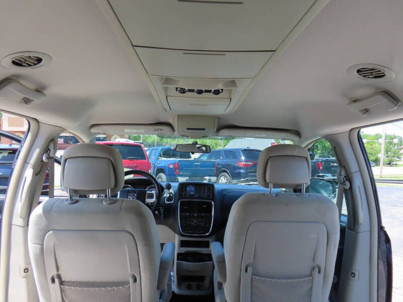2012 Dodge Grand Caravan Crew