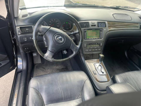 2004 Lexus ES 330