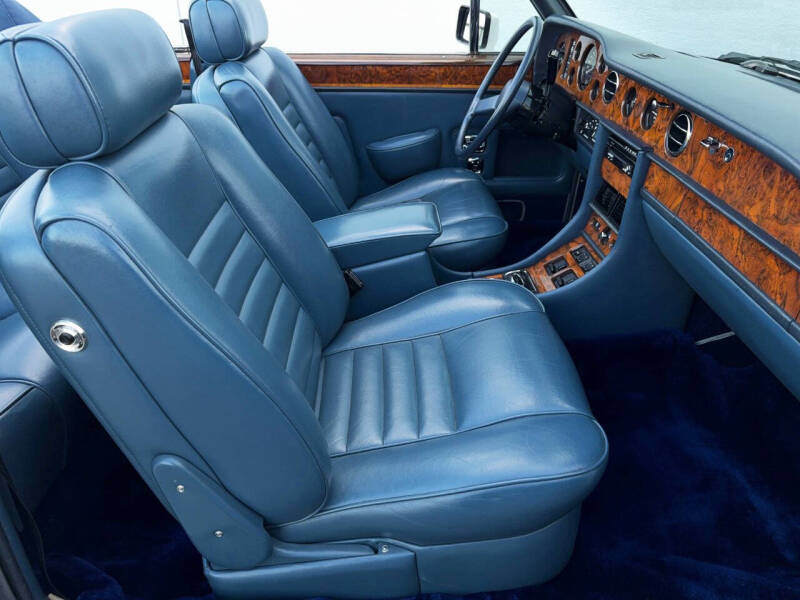 1989 Rolls-Royce Corniche