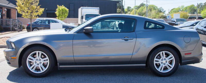 2013 Ford Mustang V6