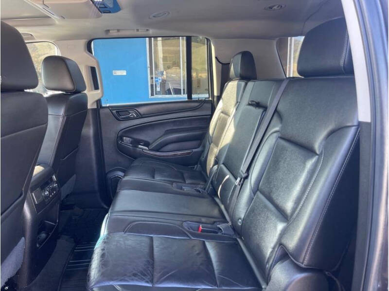 2018 Chevrolet Suburban LT