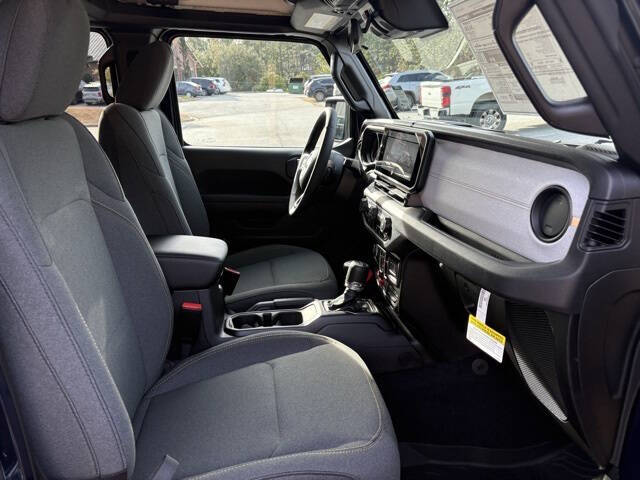 2025 Jeep Gladiator Willys