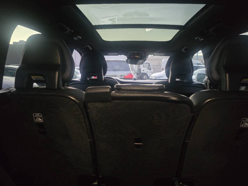 2016 Volvo XC90 T8 eAWD R-Design