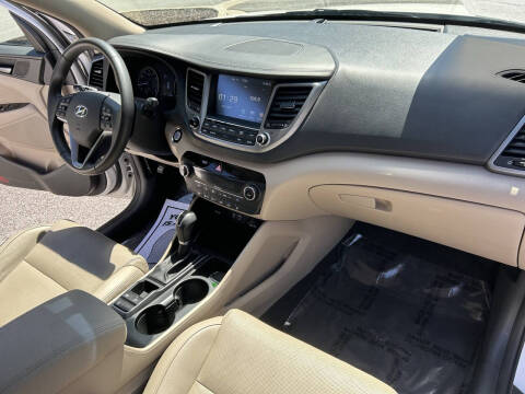 2017 Hyundai Tucson SE Plus