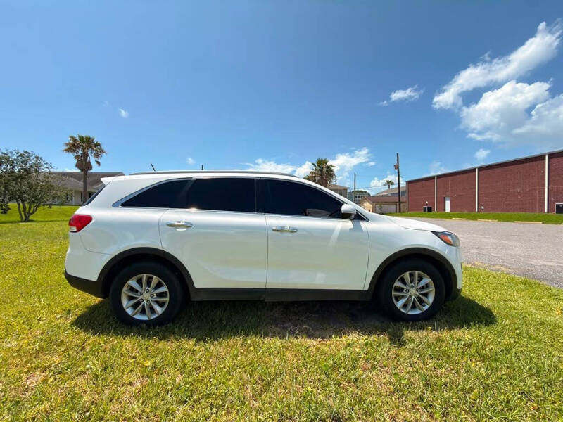2017 Kia Sorento L