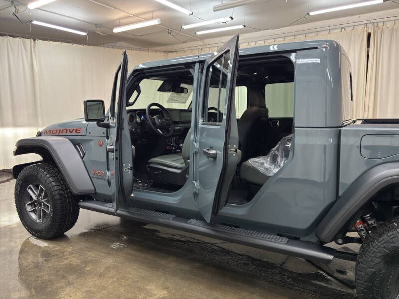 2026 Jeep Gladiator Mojave