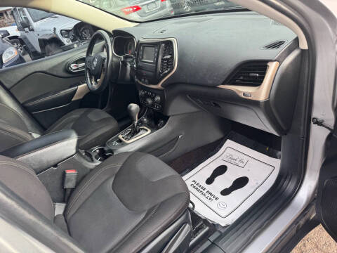 2017 Jeep Cherokee Latitude