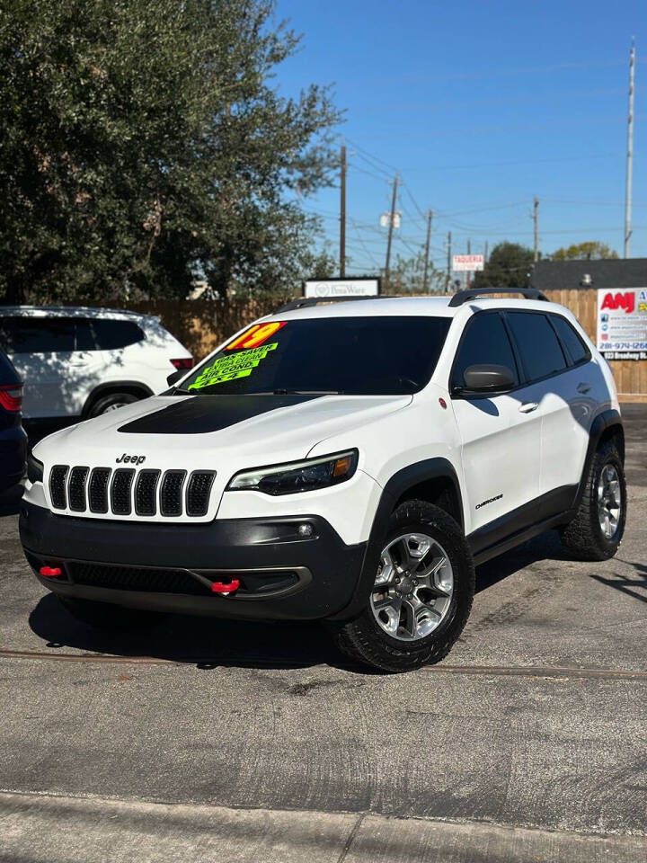 2019 Jeep Cherokee for sale at ANJ AUTO SALES in Houston, TX