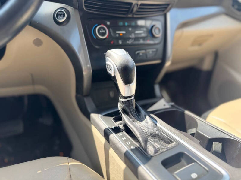 2019 Ford Escape SEL