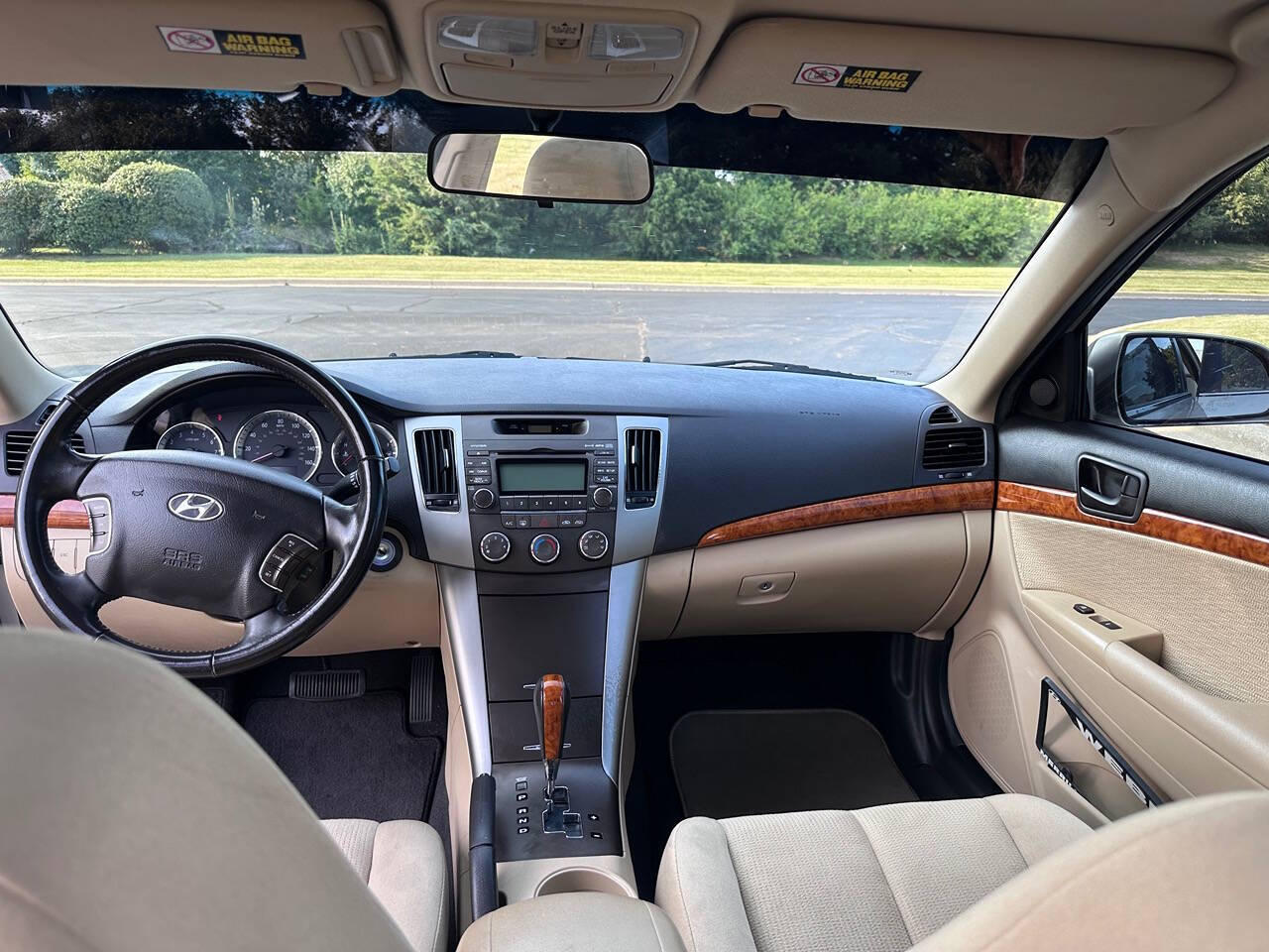 2009 Hyundai SONATA for sale at Genuine Motors in Schaumburg, IL