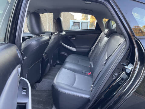 2013 Toyota Prius Three