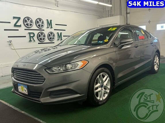 2013 Ford Fusion SE's photo
