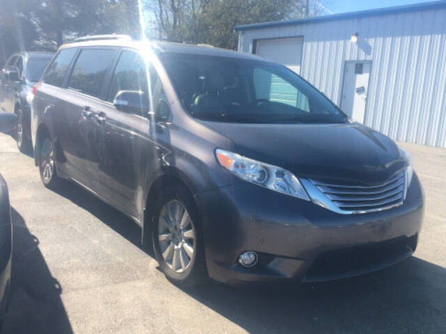 2014 Toyota Sienna Limited 7-Passenger