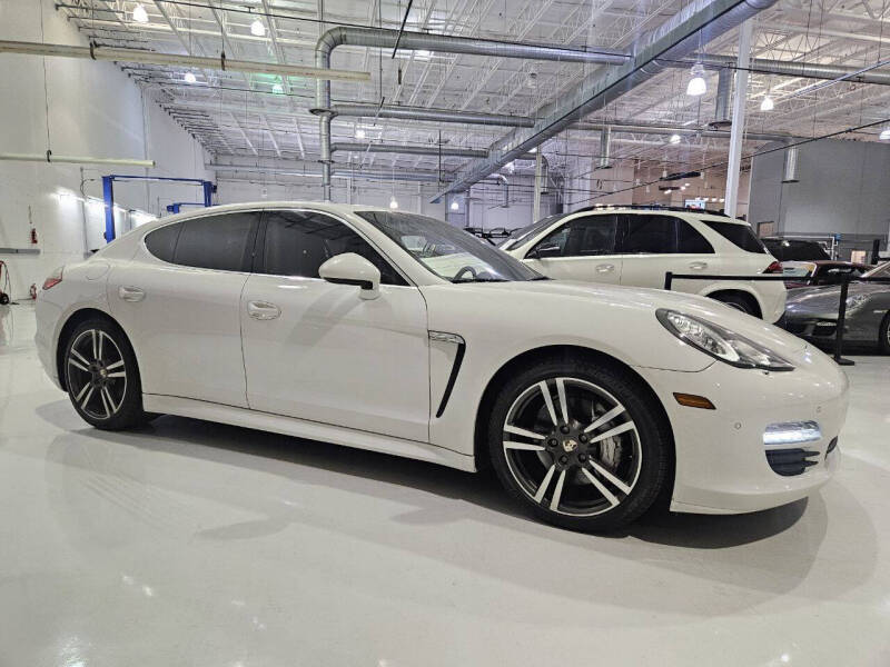 2010 Porsche Panamera S's photo