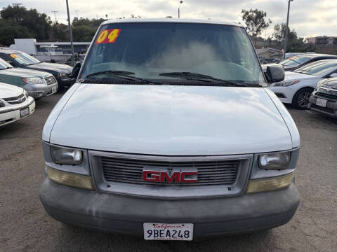2004 GMC Safari