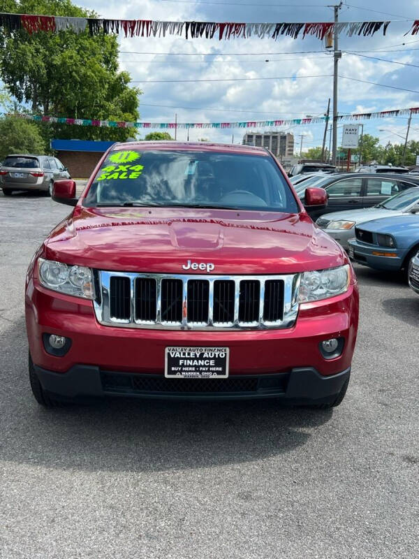 2011 Jeep Grand Cherokee for sale at Valley Auto Finance in Warren OH