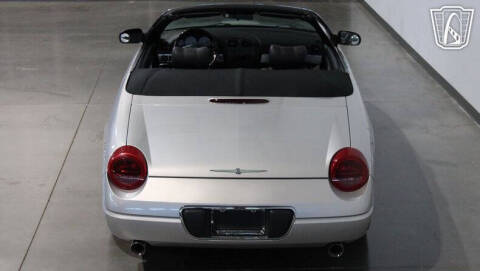 2004 Ford Thunderbird Deluxe