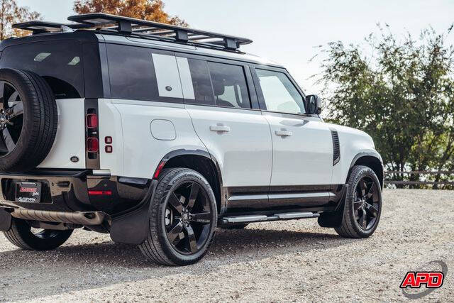 2022 Land Rover Defender 110 X-Dynamic HSE