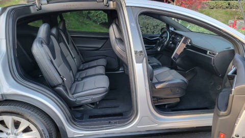 2018 Tesla Model X 75D