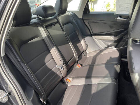 2022 Volkswagen Jetta SE