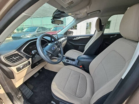 2021 Ford Escape SE