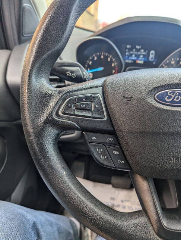 2019 Ford Escape S