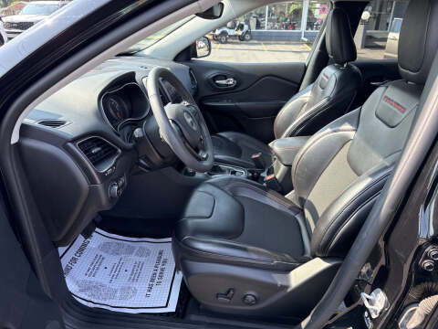 2022 Jeep Cherokee Trailhawk