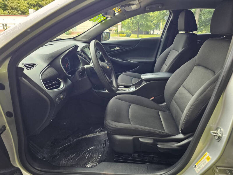 2017 Chevrolet Malibu LS