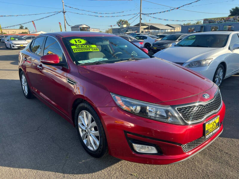 2015 Kia Optima LX's photo