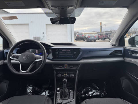 2024 Volkswagen Taos SE 4Motion