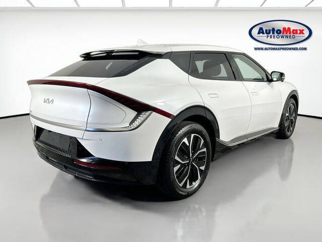 2024 Kia EV6 Wind