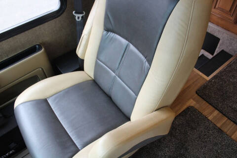 2018 Thor Motor Coach Palazzo 36.1