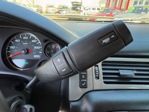 2013 Chevrolet Suburban LT