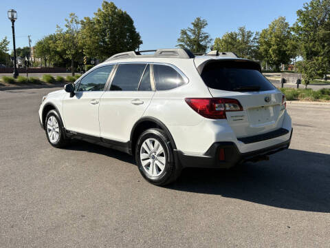 2018 Subaru Outback 2.5i Premium