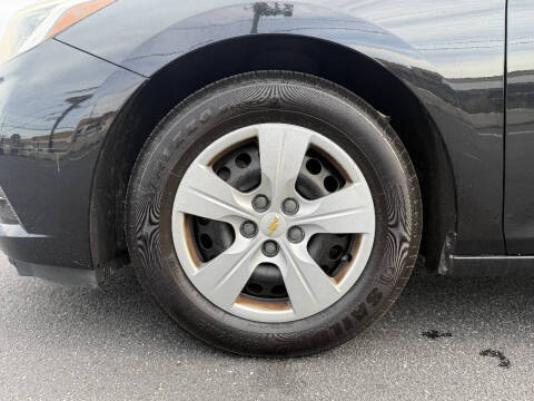 2018 Chevrolet Cruze LS Auto