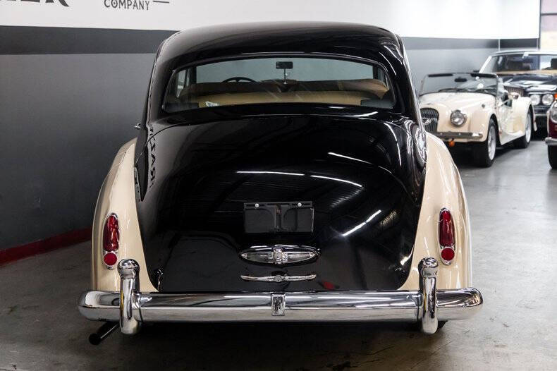 1961 Rolls-Royce SILVER CLOUD LWB