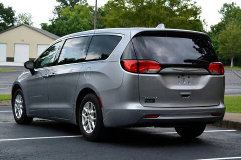 2017 Chrysler Pacifica Touring
