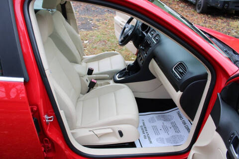 2013 Volkswagen Jetta SportWagen SE PZEV