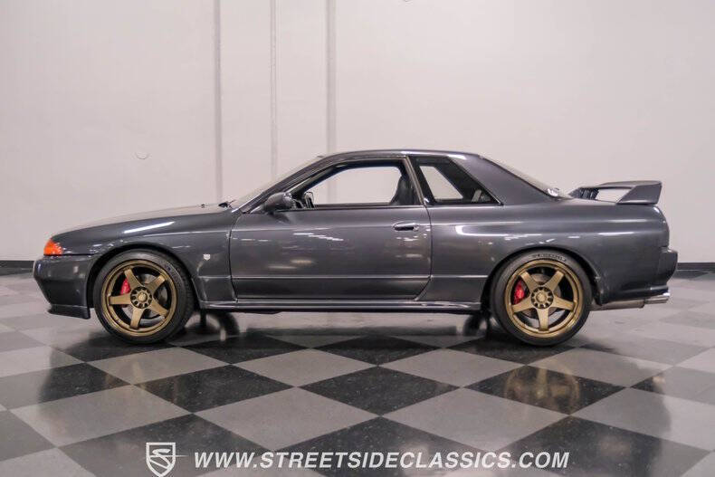 1992 Nissan Skyline