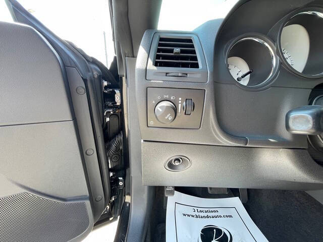 2008 Dodge Challenger SRT8