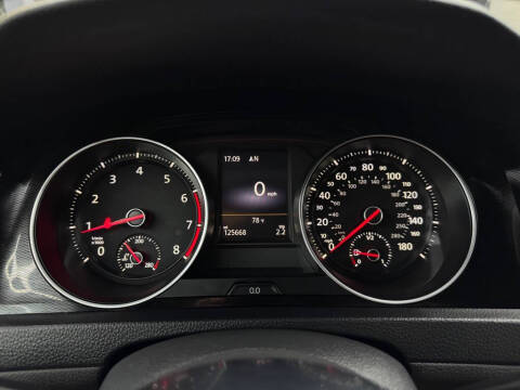 2016 Volkswagen Golf GTI