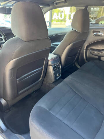 2014 Dodge Charger SXT Plus